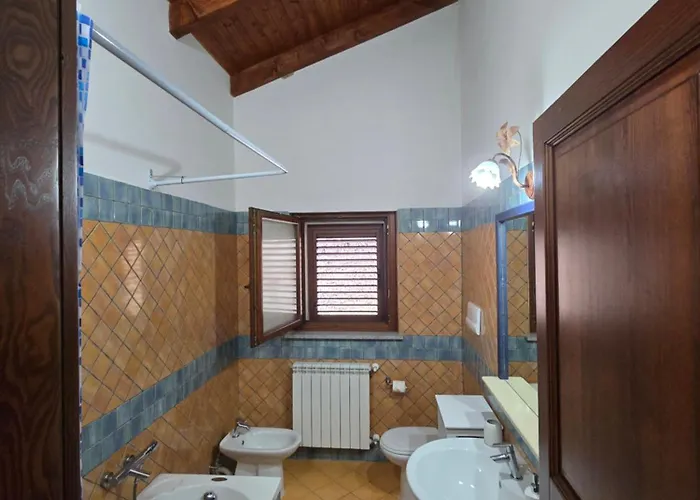 Copellace Alojamento de Acomodação e Pequeno-almoço Torre di Ruggiero